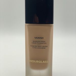 hourglass vanish seamless liquid foundation